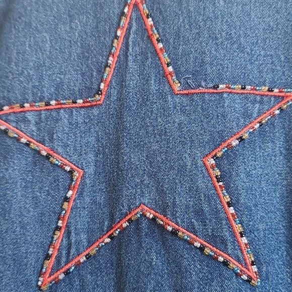 PLUS SIZE SAG HARBOR WOMAN'S DENIM JACKET - Picture 3 of 13